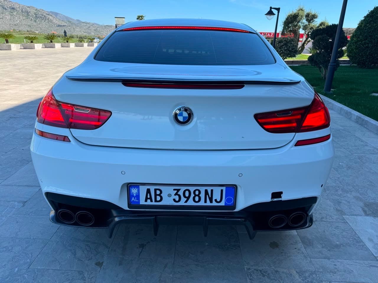 BMW 6 Series 4.4 - 2015 foto 4